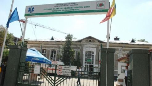 Copil de nici doi ani, în stare gravă după ce a mers cu familia la bâlci de 1 mai