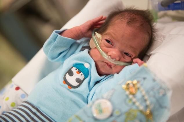 Miracol sau reuşita medicinei? O tânără declarată moartă a adus pe lume un copil sănătos 
