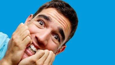 9 lucruri pe care o femeie le observă prima dată la un bărbat