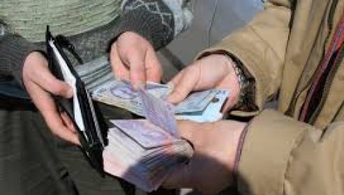 Percheziţii în Dâmboviţa, la cămătari şi proxeneţi. 47 de persoane sunt căutate - care e prejudiciul