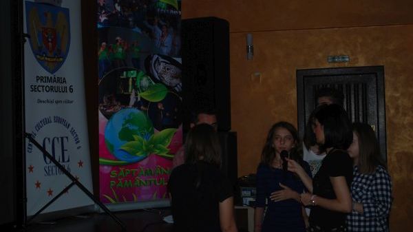 A doua zi din ”Săptămâna Pământului”: foc, aer, apă și pământ transformate în imagini 