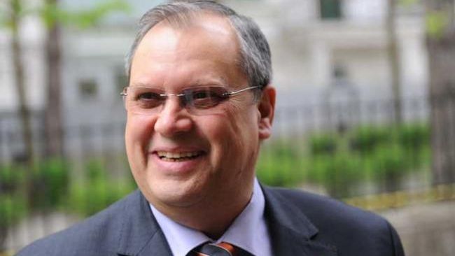 Cosmonautul Dumitru Prunariu va primi titlul de cetăţean de onoare al judeţului Timiş