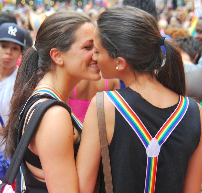 Prigoana sexuală din comunism. Puneau ochii pe tine, te înghesuiau în spitalul de psihiatrie