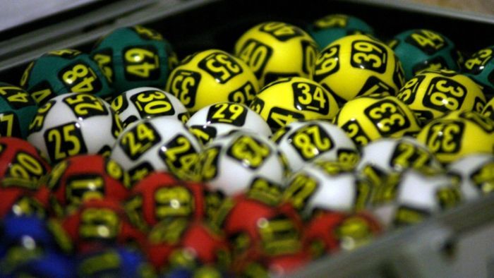 Extrageri LOTO: Care au fost numerele câștigătoare duminică 