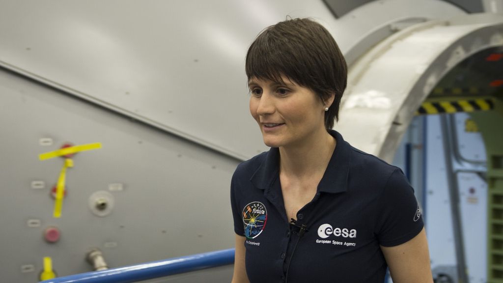 Cum se spală astronauţii în spaţiu? Răspunsul îl aflaţi chiar de la o femeie astronaut