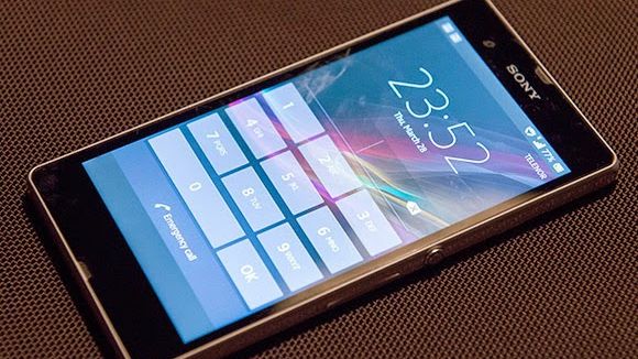 Secretul pe care nu vor să-l cunoști! Așa deblochezi orice telefon fără să ai codul