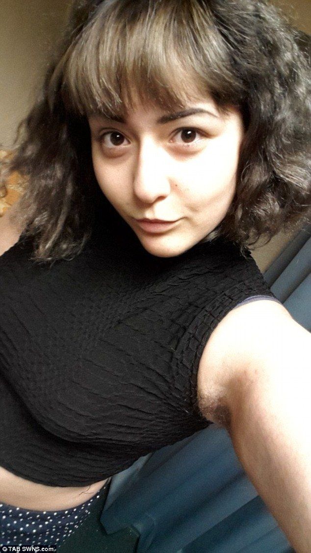 O studentă a renunţat să se mai epileze şi e tare mândră de ea! Cum arată ACUM!