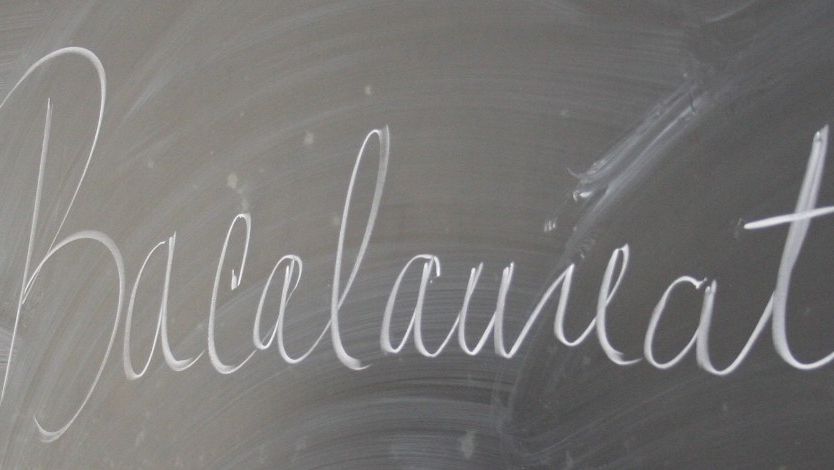 BACALAUREAT 2015 EDU.RO. Azi se dă proba scrisă la limba şi literatură română 