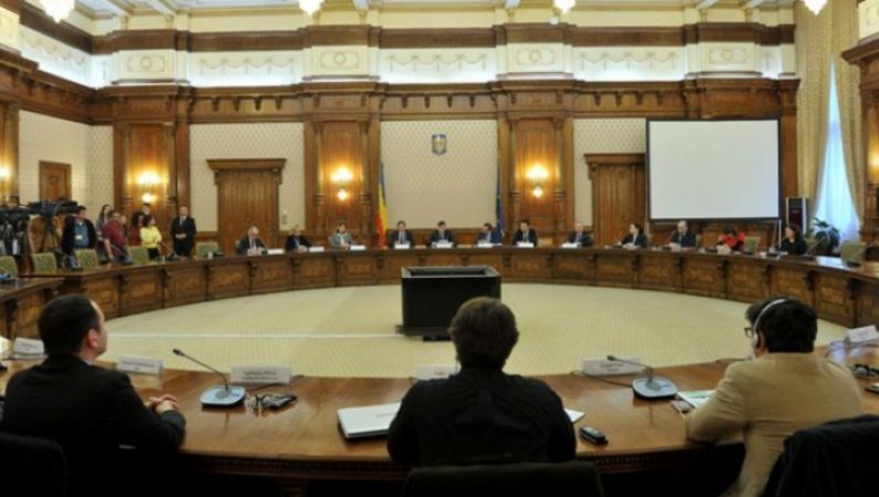 Comisia juridică amână discutarea celor 22 de modificări la Codul Penal şi Codul de Procedură Penală
