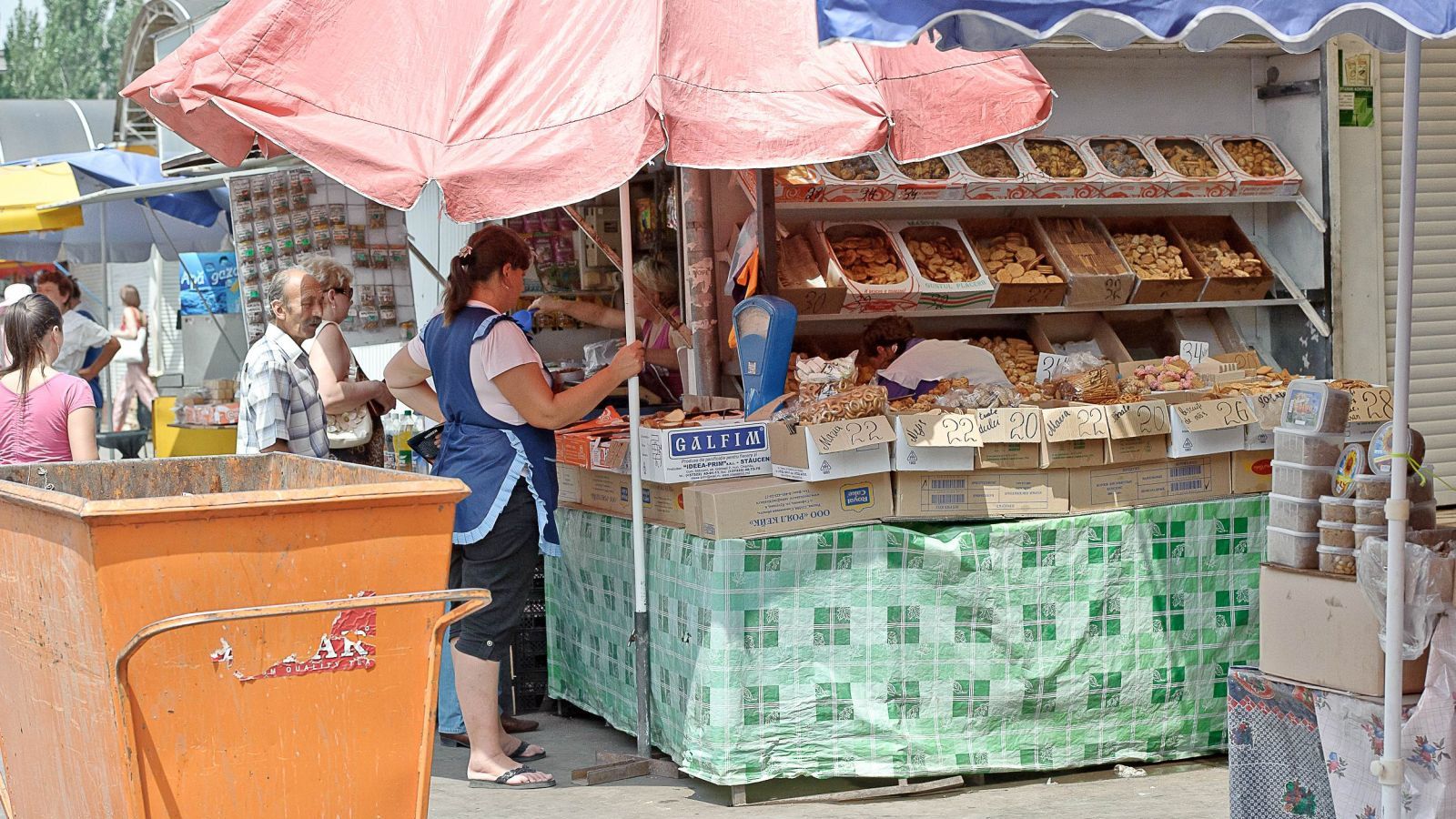 Avertismentul ANSVSA, cu privire la cumpărarea alimentelor pe perioada caniculei. Ce trebuie să știm
