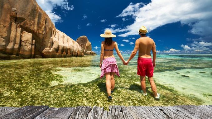 Horoscop: Ce zodii îşi găsesc jumătatea vara asta