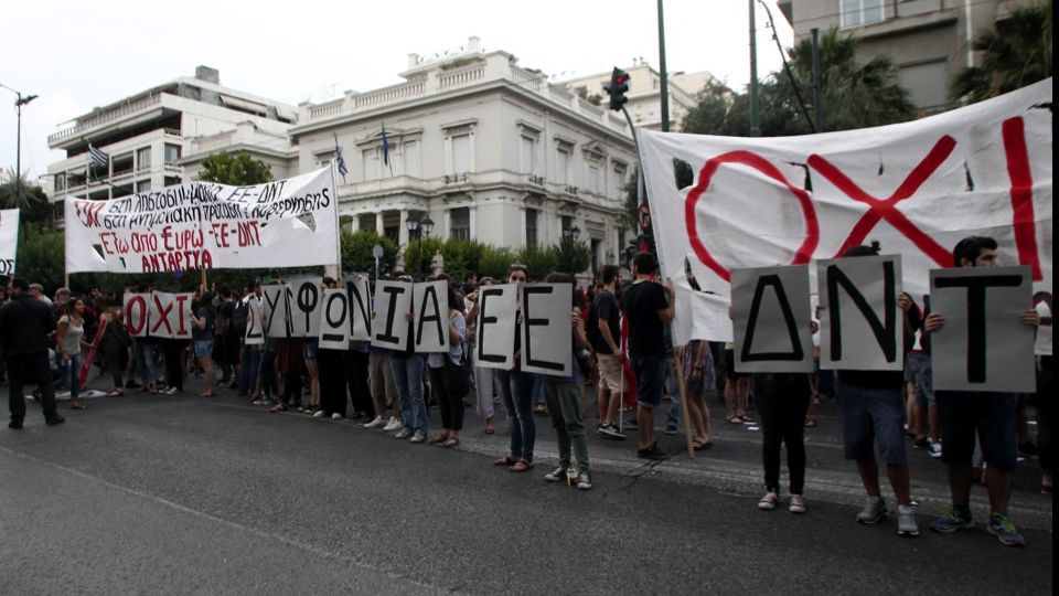 Proteste de amploare la Atena împotriva austerității