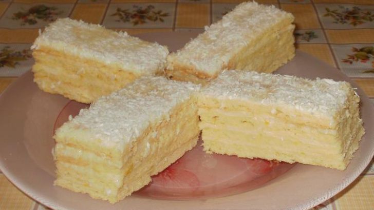 Prăjitură delicioasă cu cremă de lămâie. Gata în 30 de minute!