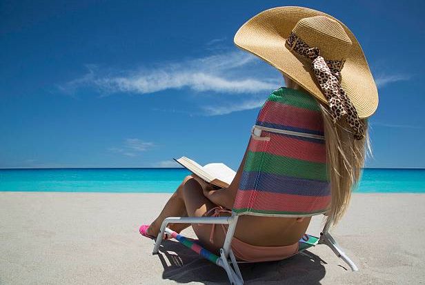 Vești bune pentru turiști: vacanțe mai ieftine cu 10% în această vară