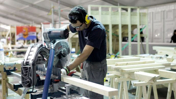 Industria României, contracție puternică în 2019. Comenzile pentru export, la minim istoric - 32 de puncte