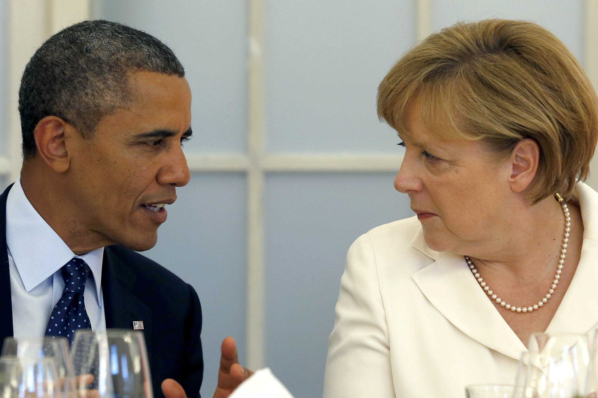 ALEGERI  SUA. Angela Merkel a anunţat pe cine susţine în cursa pentru prezidenţiale 