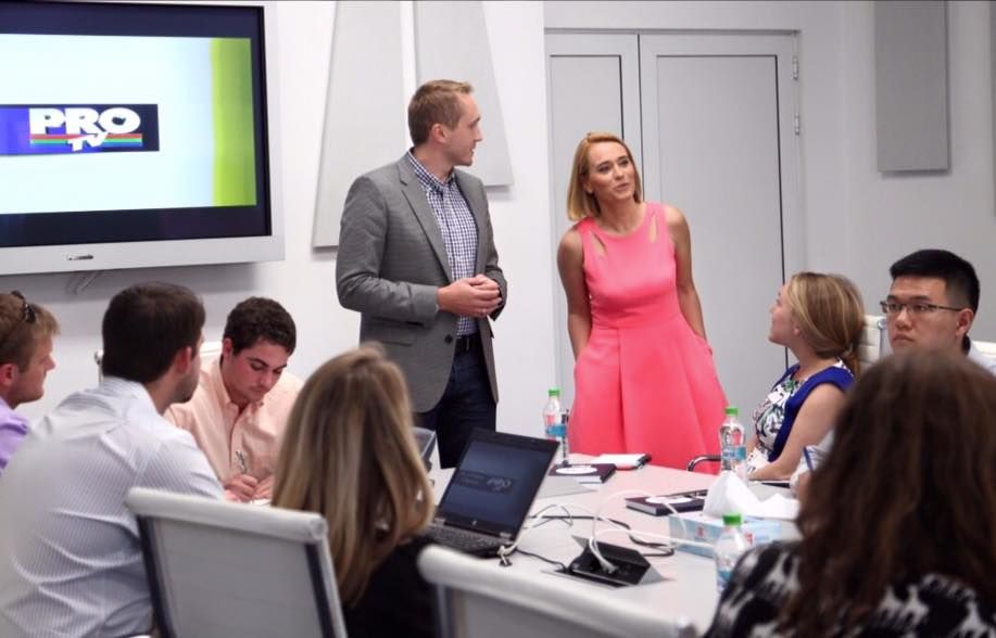 Apariție surpriză la ProTV! Cu cine și-a petrecut Andreea Esca ziua