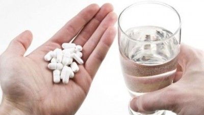 Rănit în dragoste: de ce a vrut un tânăr din Ipoteşti să se sinucidă. Ce i-a făcut logodnica