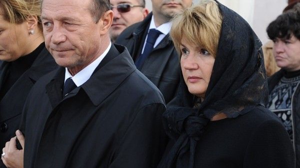 Doliu în familia lui Traian Băsescu! Socrul fostului preşedinte a murit