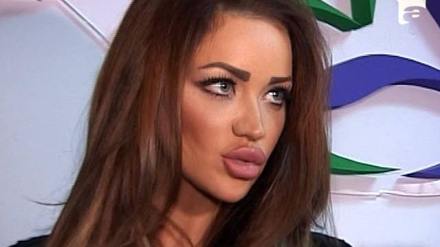 Bianca Drăguşanu regretă o singură intervenţie estetică. A fost dată de gol de Vica Blochina