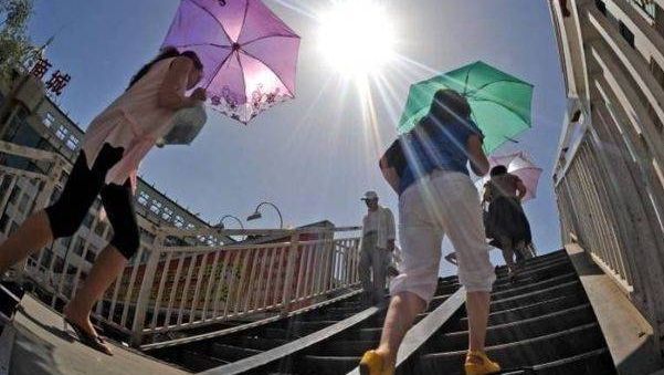 Vreme foarte schimbătoare în weekend