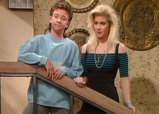 Cum arată Kelly şi Bud din "Familia Bundy", la 18 ani de la încheierea serialului