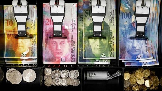 ANPC, controale în băncile care dau credite în franci elveţieni