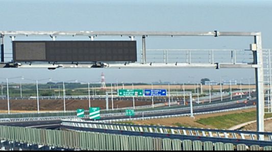 Conducea cu 216 km/oră pe autostrada București—Brașov. Iată ce a păţit