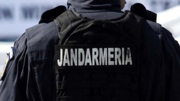 Un jandarm a falsificat procese verbale pentru a pune mâna pe banii din amenzi