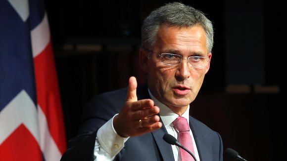 Stoltenberg: NATO va oferi susţinere directă în lupta împotriva Statului Islamic