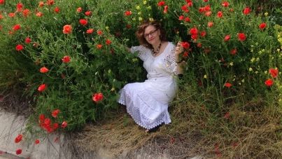 Maria Grapini, revoltată pe facebook: ”Tipul arogant de la ghișeu îmi spune...”