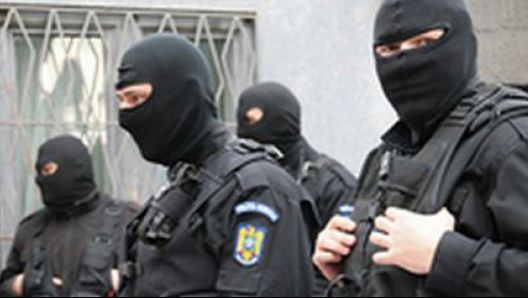 Descinderi de amploare la Facultatea de Medicină din Craiova: suspiciuni de luare de mită