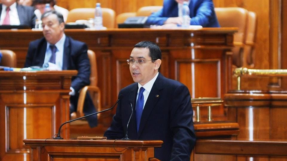  FOTO. Victor Ponta, înainte și după operație. Imaginile care arată cât s-a schimbat premierul