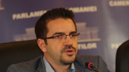 Un articol despre UDMR, cenzurat de ziarul Adevărul