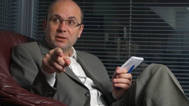Cozmin Gușă: Suntem în fața unei toamne politice fără proiect. Declinul instituțional, la apogeu