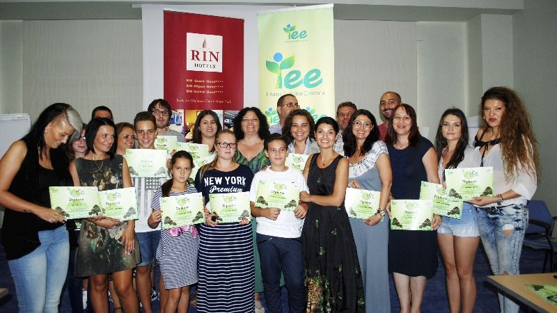 Puterea culorilor, a plantelor și a imaginilor schimbă lumea. Începutul e în mintea noastră