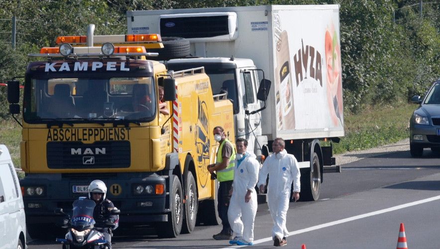 MAE, anunţ oficial despre camionul cu 71 de refugiaţi morţi: Proprietarul camionului nu este român!