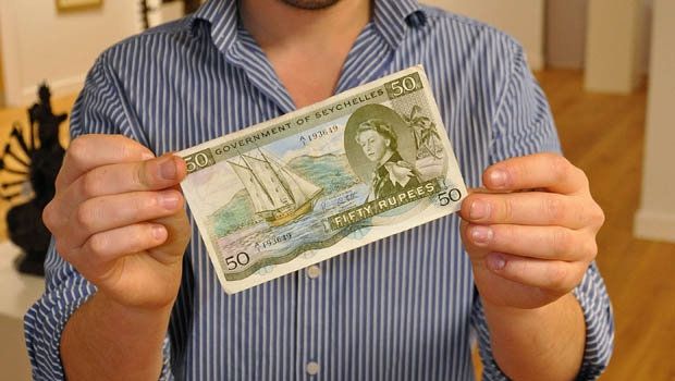 Au imprimat cuvântul ”sex” pe bancnotă. E revoltător