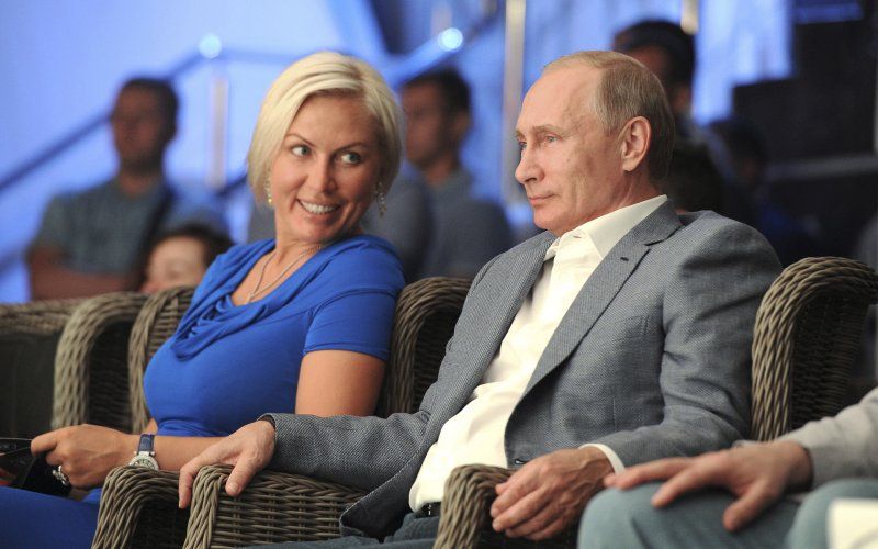 Vladimir Putin ar avea o nouă iubită: e supranumită "Barosul" și e campioană de box a Rusiei