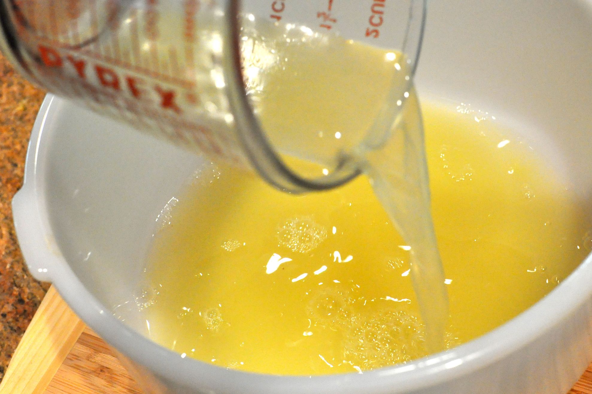 S-a descoperit băutura naturală care arde grăsimea pe loc. Efectul este garantat