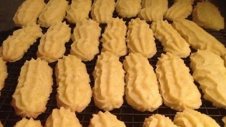 Aşa faci cei mai buni biscuiţi de casă. Gata în 15 minute! Care este ingredientul secret
