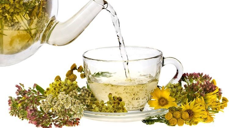 Nici medicilor nu le-a venit să creadă. Ceaiul care te vindecă rapid de hipertensiune