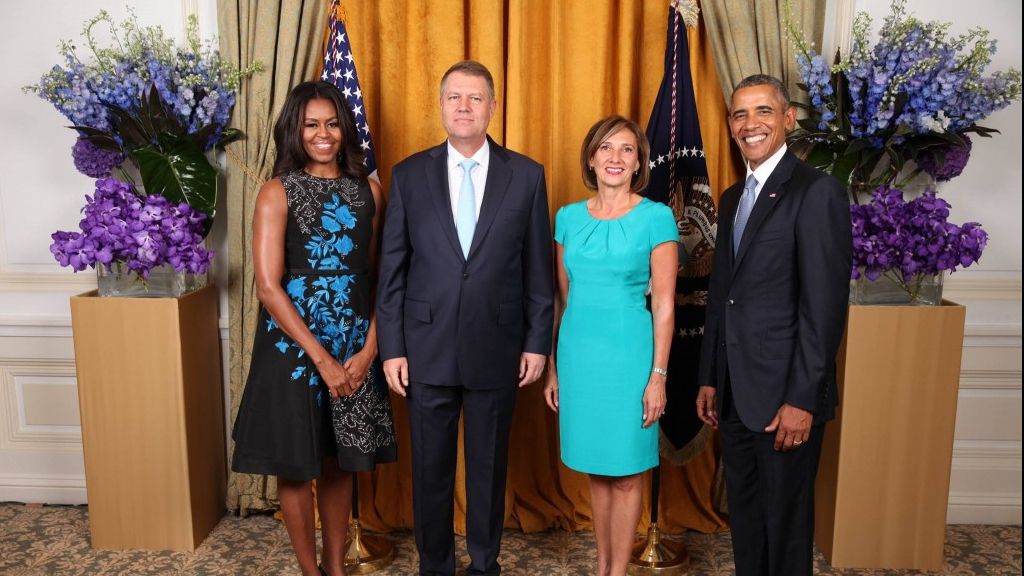 Klaus Iohannis se întoarce în ţară, după vizita în SUA. Ce i-a propus lui Obama