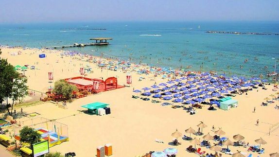 A început "Litoralul pentru toţi", dar nu funcţionează