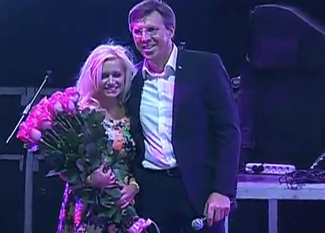 Cine este şi cum arată tânăra cu care se însoară primarul oraşului Chişinău 