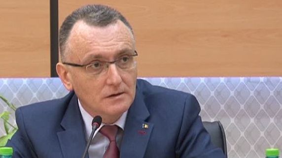 Scandal la UMF Iaşi. Rectorul şi-a anunţat demisia 