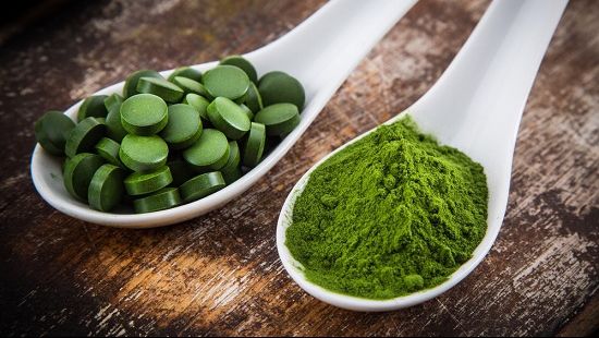 Beneficiile spirulinei