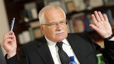 "Primind refugiaţii, Europa se sinucide". Declaraţie scandaloasă a fostului preşedinte de stat