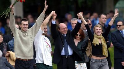 Dosarul răpirii jurnaliştilor români în Irak, pe masa instanţei. Băsescu, audiat de judecători