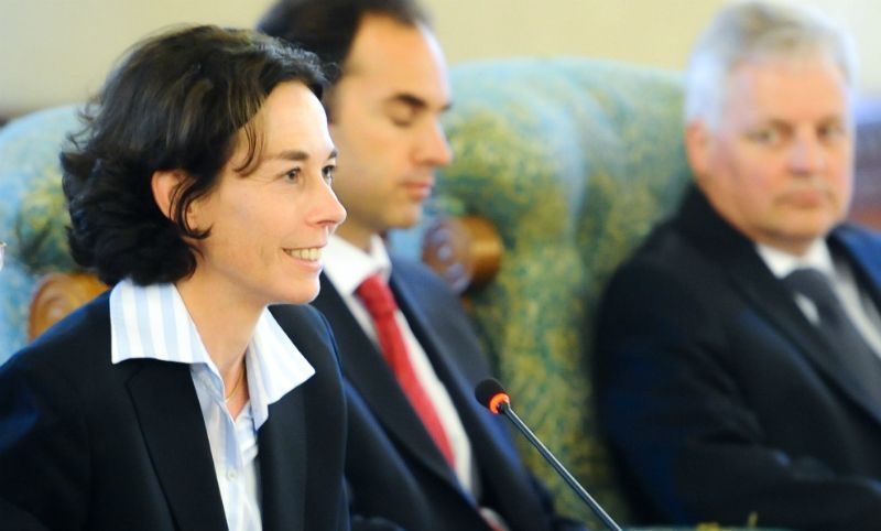 Delegaţia FMI a ajuns la Palatul Victoria 